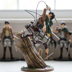 ARTFX J Levi Ackerman: Attack on Titan Renewal Package